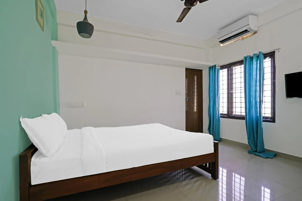 Hotel O Flagship 85805 Majestic Petta Metro Station Kochi