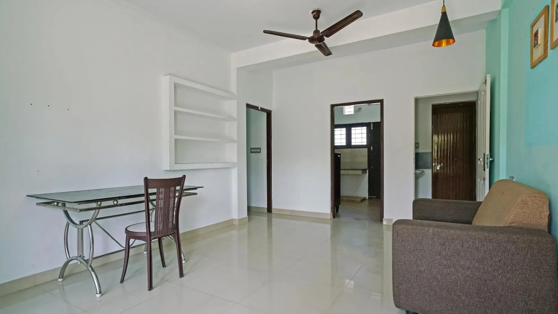 Hotel O Flagship 85805 Majestic Petta Metro Station Kochi 3*,  インド