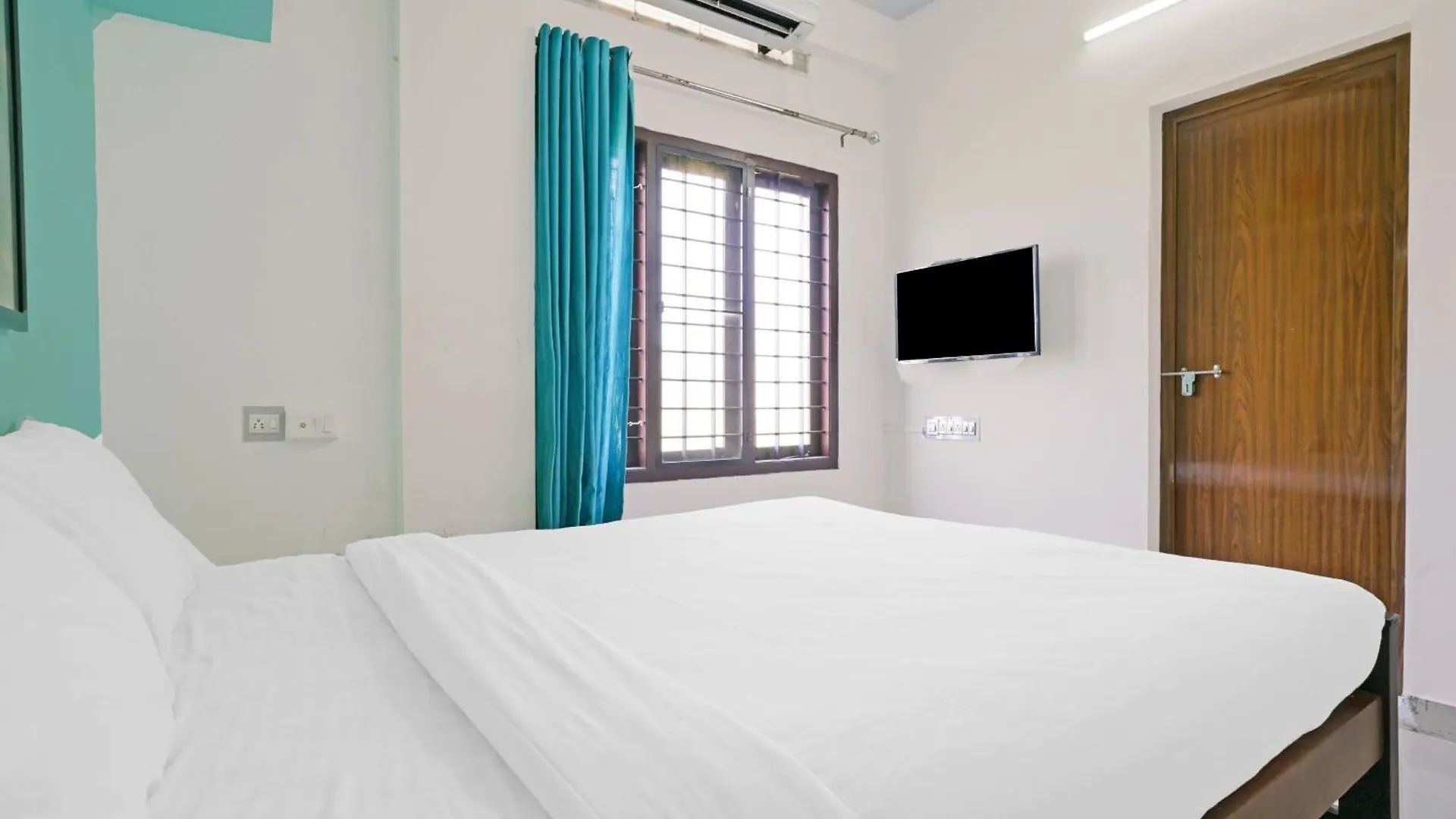 Hotel O Flagship 85805 Majestic Petta Metro Station Kochi インド