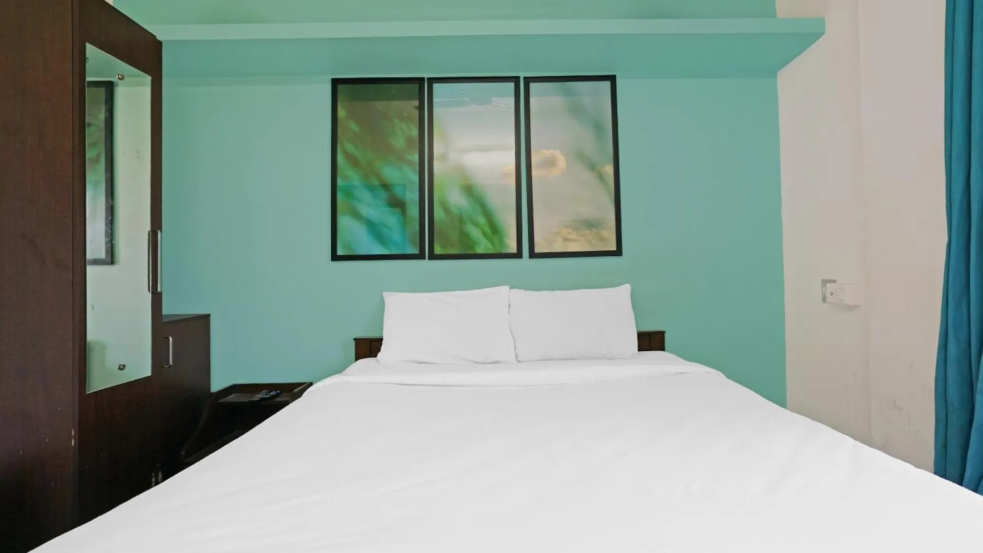 Hotel O Flagship 85805 Majestic Petta Metro Station Kochi 3*,